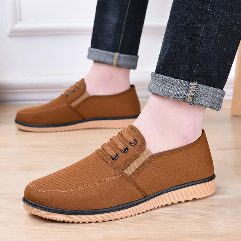 สีน้ำตาล