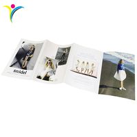 Impression de brochures personnalisées à bas prix, dépliants, papier couché/offset, dépliant plié, couleur CMJN/Pantone, pelliculage