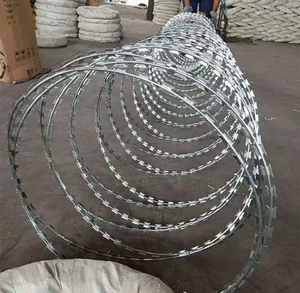 Cuerda de Protección con Púas, <span class=keywords><strong>Alambre</strong></span> de Púas de Seguridad, <span class=keywords><strong>Alambre</strong></span> de Púas Tipo Navaja, en Oferta - Product Image 1