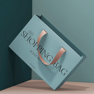<span class=keywords><strong>Bolsas</strong></span> <span class=keywords><strong>de</strong></span> <span class=keywords><strong>Papel</strong></span> <span class=keywords><strong>Kraft</strong></span> para Regalo con Logotipo Privado Personalizado Impreso, Bolsa Pequeña <span class=keywords><strong>de</strong></span> Embalaje para Joyería <span class=keywords><strong>de</strong></span> Boutique en Negro Mate para Compras con Asa - Product Image 1