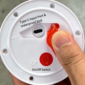 Ip65 không thấm nước RGB LED Type-C có thể sạc lại bóng đèn ánh sáng 16 màu sắc Pin hoạt động sản phẩm chiếu sáng 83rgb-ir - Product Image 1