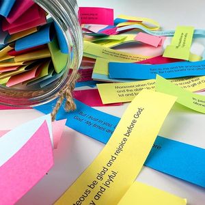 2024 ข้อในขวดอารมณ์ความรู้สึกBible Verseการ์ดสวดมนต์การ์ดพระคัมภีร์Inspirational Christian Artของขวัญสําหรับหัวเราะที่ชีวิต - Product Image 3