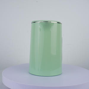 Botella de Agua Caliente Eléctrica Profesional de Acero Inoxidable al por Mayor, Capacidad de 1.6-2.0L, Apagado Automático, Base Giratoria de 360 Grados - Product Image 4