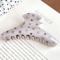 Pince à cheveux élégante de style coréen en PVC crème, faite à la main, grande taille, motif vague demi-cercle, type pince requin, pour demi-queue de cheval, accessoire capillaire