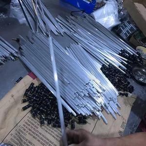 Packs de scellement en aluminium A45 de 13*450mm pour injection de coulis, étanches, pour béton, fabriqués en Chine - Product Image 2