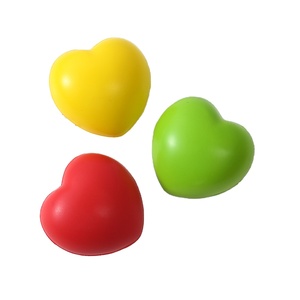 Pelota Antiestrés de Espuma de PU con Forma de Corazón, Personalizable con Logotipo, Regalo Promocional, Juguetes con Logotipo Propio Impreso - Product Image 1