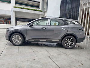 Sélection de choix : <span class=keywords><strong>Kia</strong></span> <span class=keywords><strong>Sportage</strong></span> 1.5T 2WD Premium Essence SUV <span class=keywords><strong>4</strong></span> portes 5 places LHD 2023 d'<span class=keywords><strong>occasion</strong></span>, faible kilométrage, exporté de Chine - Product Image 4