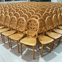 Chaise Chiavari en plastique doré sculpté à dossier à lattes, empilable, écologique, pour mariage, événement, banquet, location, hôtel - Vente en gros