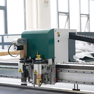 คอมพิวเตอร์ Flatbed <span class=keywords><strong>mg5</strong></span> ม้วนพรมปูพื้นรถไวนิล PVC 3D ดิจิตอล CNC ตัด plotter ตารางที่ดีหลังการขายบริการ - Product Image 5