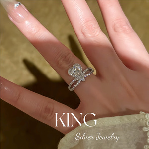 Anillo de Plata de Ley S925 con Moissanita y Corazón, Engaste Pavé, Joyería de Boda para Mujer - Product Image 4