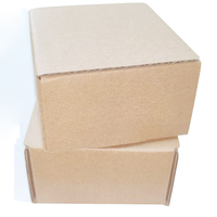 Boîtes en carton ondulé miniatures jetables en matériaux recyclés, très demandées, pour l'emballage de parfums, montres et petites pièces métalliques, avec estampage