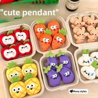 Porte-clés lumineux en peluche mignon en forme de fruit, pendentif souple pour sac à dos, pour filles, vente en gros, personnalisable OEM