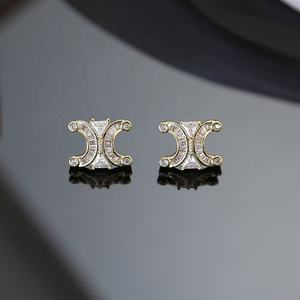 ต่างหูทรงซุ้มประตูชัยแบบยุโรปอเมริกัน ประดับเพชรซิรคอน ดีไซน์หรูหราทันสมัย ใช้งานได้หลากหลาย เหมาะสำหรับเป็นของขวัญ - Product Image 2