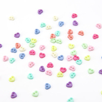 Boutons en forme de cœur en résine mate de 4 mm, couleur bonbon, pour la couture, vente en gros, bricolage, artisanat