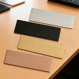 Badges personnalisés en acier inoxydable avec logo et nom doré – Créez votre propre badge nominatif vierge en métal - Product Image 6