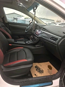 Emgrand GS 1.4T CVT Edizione <span class=keywords><strong>Ya</strong></span> 2020 Guida a Sinistra Sedili in Pelle Trazione Anteriore SUV Crossover Compatto - Product Image 3