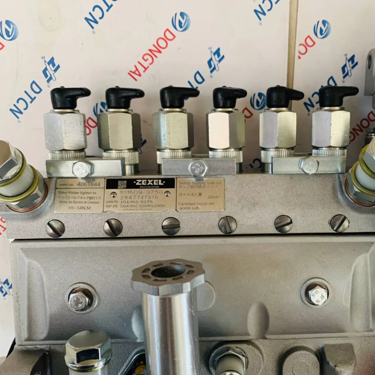 Fuel Injection Pump 101609-3750 for Cummins 4063844 Zexel Engine