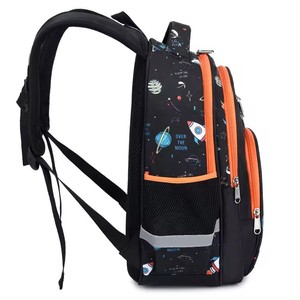 Enfants dinosaure cartables étudiant <span class=keywords><strong>licorne</strong></span> sac <span class=keywords><strong>à</strong></span> dos étudiants diplômé queue de poisson <span class=keywords><strong>cartable</strong></span> enfants grande capacité astronaute sac <span class=keywords><strong>à</strong></span> dos - Product Image 4