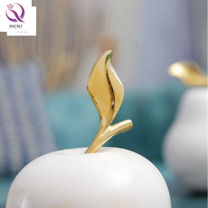 Nordic Moderne Eenvoudige Kantoor Thuis Zachte Decoratie Creatieve Wit Marmer <span class=keywords><strong>Fruit</strong></span> Gouden Koperen Blad Apple Peer Decoratie Voor Thuis - Product Image 4