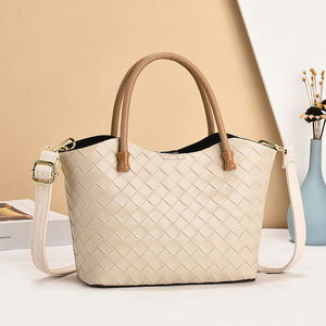 Sacs à main tendance pour femmes en cuir PU de luxe, collection 2026, vente en gros, sacs fourre-tout de créateur - Product Image 1