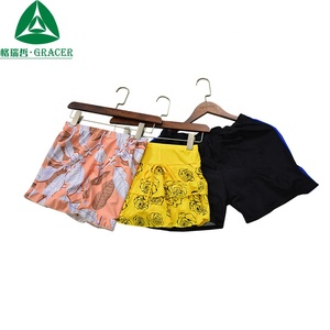 Traje de baño ropa de <span class=keywords><strong>mujer</strong></span> en pacas de ropa de segunda mano de Europa - Product Image 1