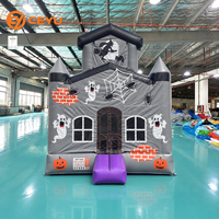 Château gonflable commercial Ceyu Halloween en PVC, maison hantée avec design effrayant fantôme et citrouille, idéal pour la location d'événements festifs