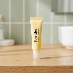 Essence pour les lèvres solide à la céramide Torriden Korean Skincare 11ml, soin hydratant pour les lèvres, soin apaisant pour les lèvres - Product Image 2