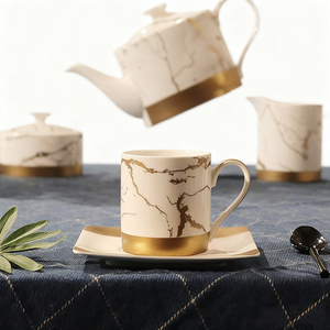Tazza da Caffè/Tè in Ceramica Porcellana Effetto Marmo Dorato, Design Popolare, Ecologica, Resistente al Calore, Capacità 220ml con Piattino - Product Image 3