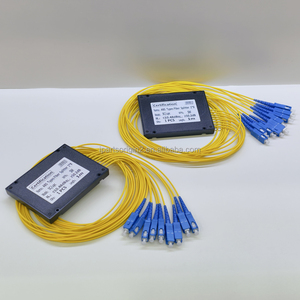 Divisor de Fibra Óptica de Fábrica 1x8 con Caja ABS, Conector SC/UPC, Equipo de Red FTTH FTTB FTTX, IL≤0.3dB - Product Image 4