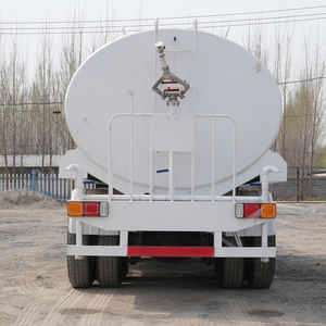 Camión <span class=keywords><strong>Cisterna</strong></span> de <span class=keywords><strong>Segunda</strong></span> <span class=keywords><strong>Mano</strong></span> Marca Howo de 10 Ruedas, 371 Caballos de Fuerza, 30 Litros, para Venta - Product Image 5