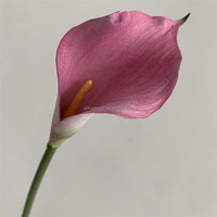 B-1067 Hochwertige Handgefertigte Moderne Wohnzimmerdekoration Realistische Künstliche Calla-Lilien Rosa Blumen Einzelner Zweig