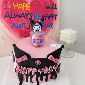 ท็อปเปอร์เค้กอะคริลิค คุโรมิ น่ารักหวานฉ่ำ ตกแต่งวันเกิด หมวกดำ แมวน้อย - Product Image 3