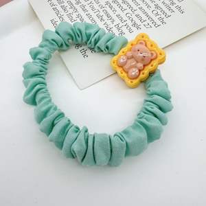 Wholes Little Bear Cookies Junk Cases Charmes Résine Cheveux Ornements Reis Nourriture Jouer pour la Décoration - Product Image 5