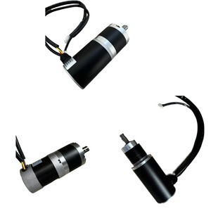 Moteur à engrenages 36V DC pour robot de nettoyage de panneaux solaires, pour entraînement de déplacement - Product Image 1
