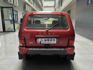 <span class=keywords><strong>Lada</strong></span> <span class=keywords><strong>Niva</strong></span> (VAZ-2121) Usado, 1.7L MT 4WD 2017, Gasolina, Todoterreno, SUV Clásico Ruso, Mini Todoterreno 4x4 - Product Image 6