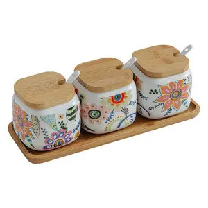 Nhật Bản Phong Cách Nhà Bếp Frosted Jar Set Bướm Tình Yêu Hoa Mặt Gốm Kết Hợp Hộp Muối Và Đường Gia Vị Chai