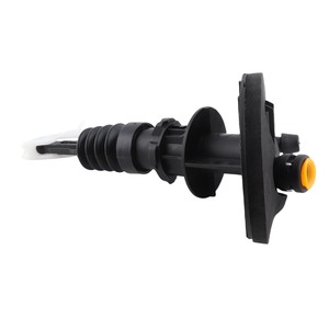 Cylindre maître d'embrayage 55512791 Remplacement sensible haute performance pour <span class=keywords><strong>Opel</strong></span> <span class=keywords><strong>Astra</strong></span> a 2015 à <span class=keywords><strong>2022</strong></span> - Product Image 1