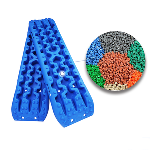 2 pièces Planches de <span class=keywords><strong>traction</strong></span> de récupération pour <span class=keywords><strong>voiture</strong></span> en plastique ultra-résistant de 70 cm, mini-tapis de secours tout-terrain pour sable et boue, avec <span class=keywords><strong>sangle</strong></span> de remorquage - Product Image 5