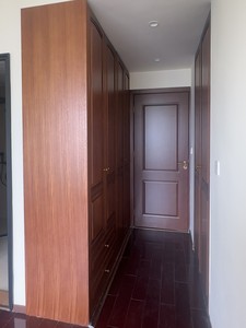 Armario de Pared de Madera Maciza de Nanmu, Diseño Tradicional Ecológico, Suministro Directo de Fábrica, para Muebles del Hogar, Tamaño Grande - Product Image 2
