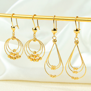 Boucles d'oreilles pendantes goutte d'eau rétro délicates plaquées or 21 carats, design perles, pour femme, collection 2026 - Product Image 1