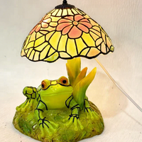 Lampe de table en résine créative en forme de grenouille et de fleur, décoration de bureau à domicile, ornements de chevet, emballage en carton de Chine