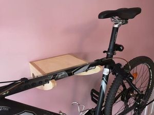 Portapacchi posteriore per bici con montaggio a <span class=keywords><strong>parete</strong></span> <span class=keywords><strong>in</strong></span> <span class=keywords><strong>legno</strong></span> naturale di nuovo Design - Product Image 2