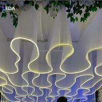 Decoración de Techo para Eventos LEDA, Luz RGB, Todos los Colores Disponibles, Cortina de Techo con Forma de Ola, Decoración para Escenarios de Boda