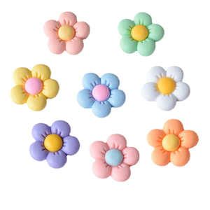 Breloques en résine en forme de fleurs pour bijoux DIY, boucles d'oreilles, colliers, accessoires colorés en forme de tournesol, artisanat, coques de téléphone, décoration de chaussures - Product Image 1