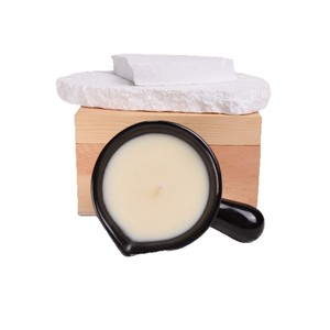 Customized Wholesale 38 Degree Low Temperature Coconut Wax Scented Candle <b>Ceramic</b> <b>Cup</b> With Handle Oval Shape - Product Image 4