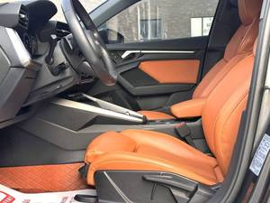 Audi A3L Limousine 35TFSI 1.4T Automatique Version Sport Progressive 2024 Conduite à Gauche 4 Portes 5 <span class=keywords><strong>Places</strong></span> Berline <span class=keywords><strong>Essence</strong></span> Véhicule d'<span class=keywords><strong>Occasion</strong></span> - Product Image 5