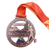 Médaille en métal émaillé 3D personnalisée, forme irrégulière découpée, pour récompense de vainqueur d'événements sportifs