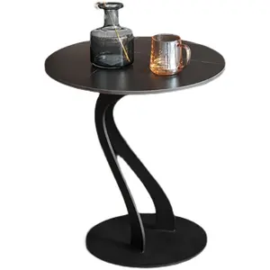 Ý ánh sáng sang trọng góc bàn, bàn bên ban công bàn tròn nhỏ, giải trí Bàn cà phê sắt đơn giản