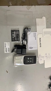 Téléphone portable en gros pour <span class=keywords><strong>Nokia</strong></span> <span class=keywords><strong>8210</strong></span> 2G 4G débloqué double SIM, téléphone à clavier classique, pas cher - Product Image 4