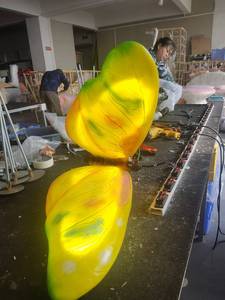 Accesorios Luminosos de FRP para Decoración de Jardines, Paisajes, Parques, Eventos Nocturnos, Navidad, Año Nuevo y Bodas - Product Image 1